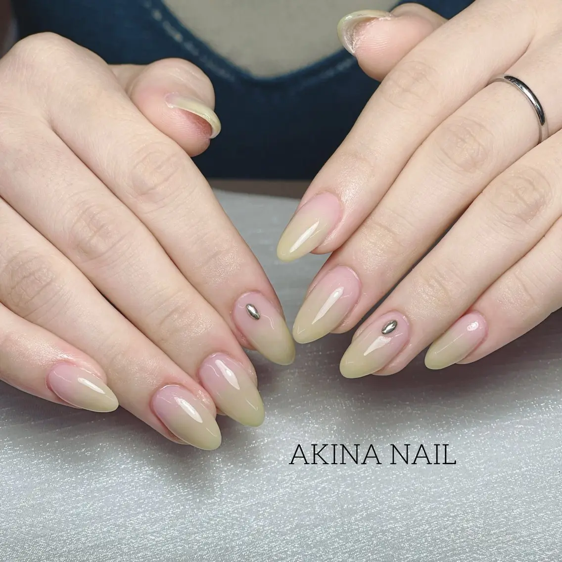 セミロング 韓国風ヘア ハンドネイル Akina Nail 亀戸のネイルデザイン