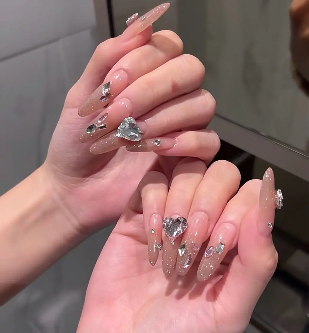 ネイル ハンドネイル WO MIAO💎のネイルデザイン