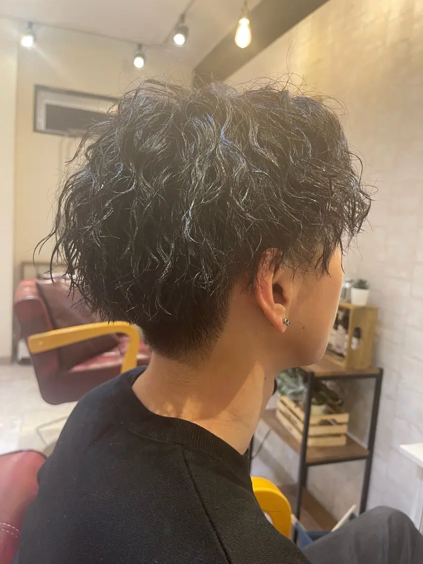 ショート カット パーマ 🍭透明感カラー 志賀拓海🍬🌈のヘアスタイル