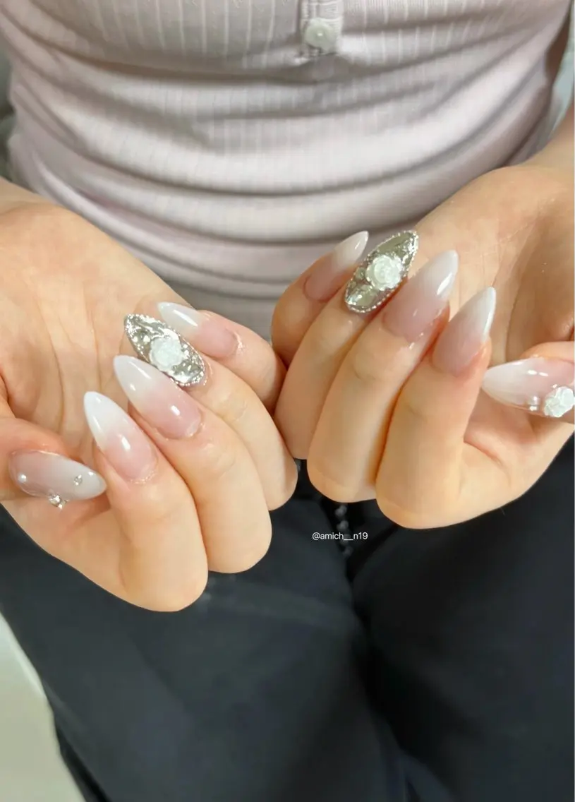 ネイル ハンドネイル ayumi ✩.*˚のネイルデザイン
