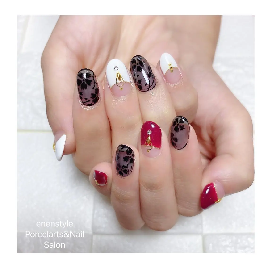 ミディアム ネイル ハンドネイル 🐾enen style 🐾のネイルデザイン