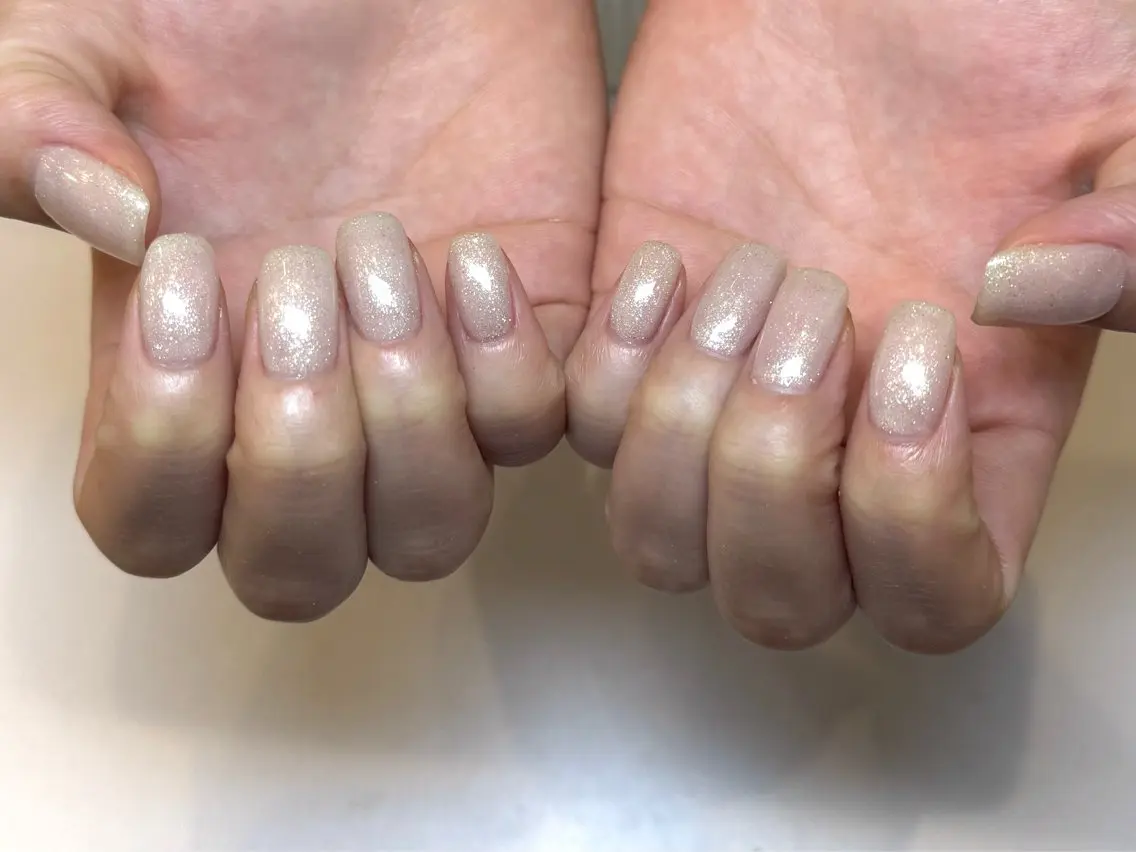 ワンカラーorラメグラ【ソフトジェルオフあり】の写真