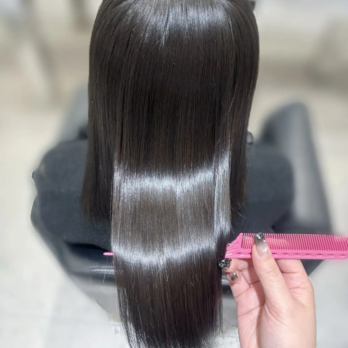 セミロング カラー 透明感カラー トリートメント ヘアカラー 🩷 しおり 🩷のヘアスタイル