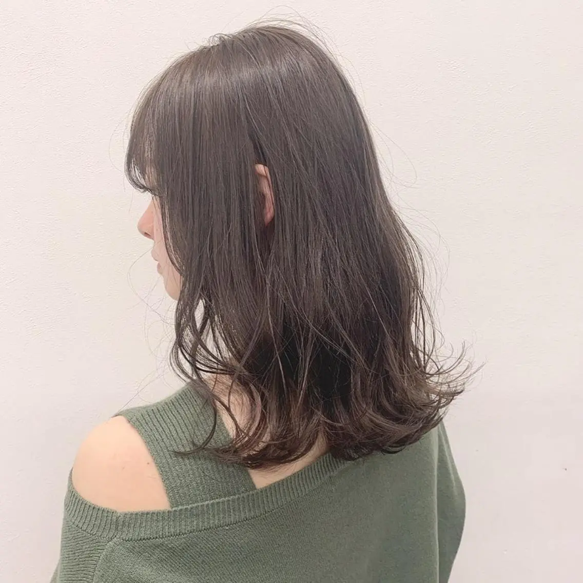 ミディアム カラー 美髪矯正/透明感カラ ー🫧YUUKI🫧のヘアスタイル
