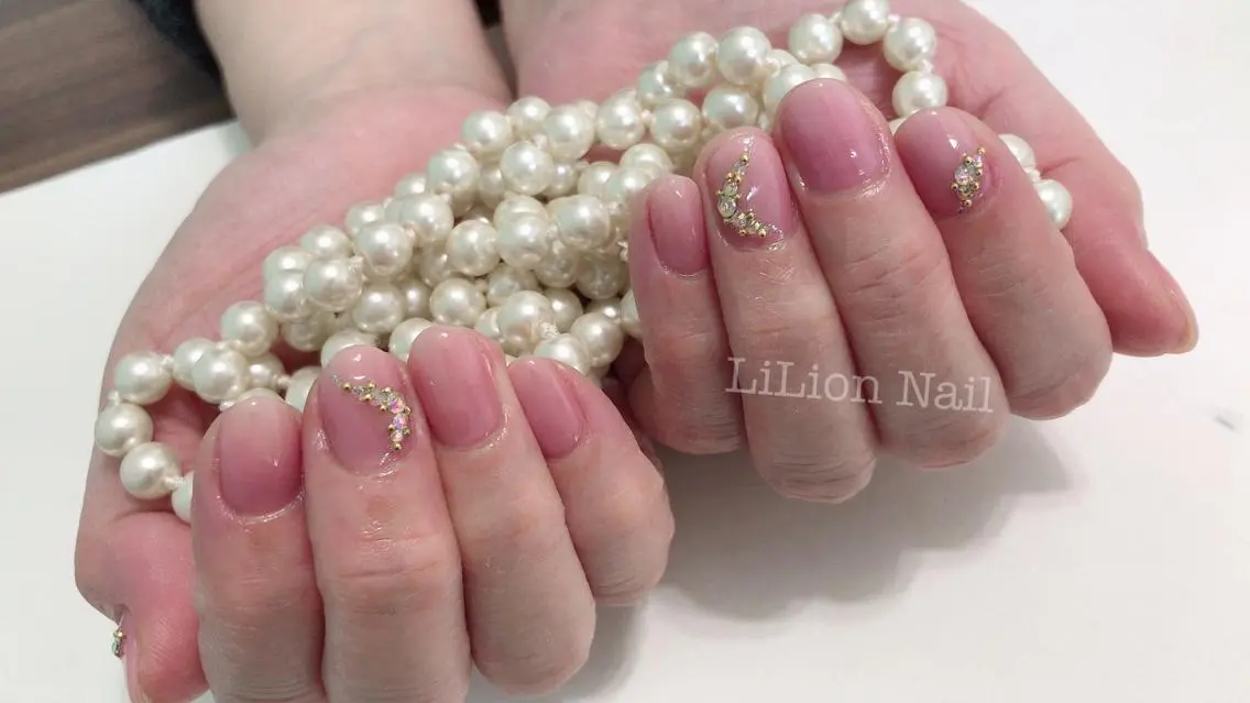 ネイル LiLion Nailのネイルデザイン