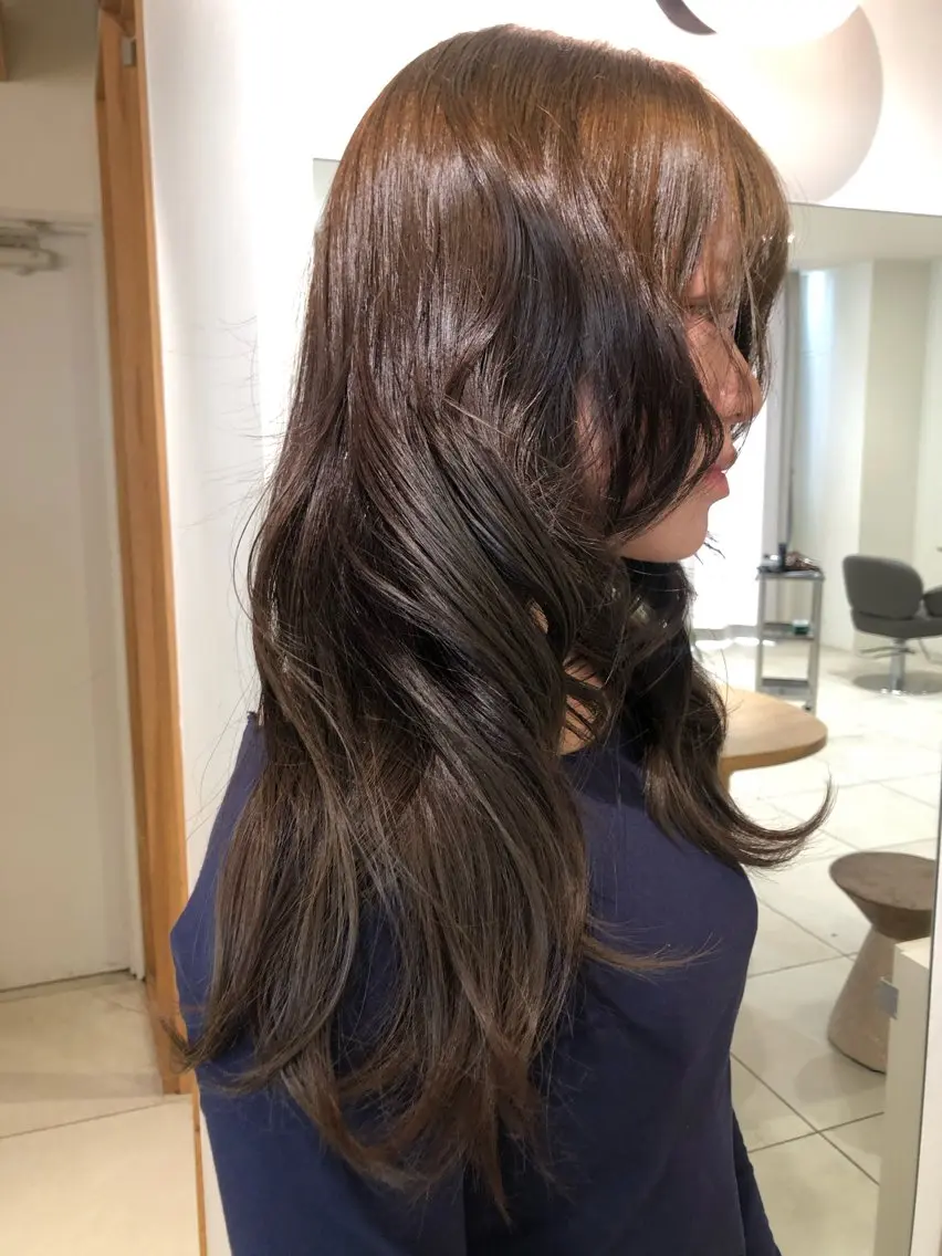 ロング ベージュカラー/透明 感カラー/るか☘️のヘアスタイル
