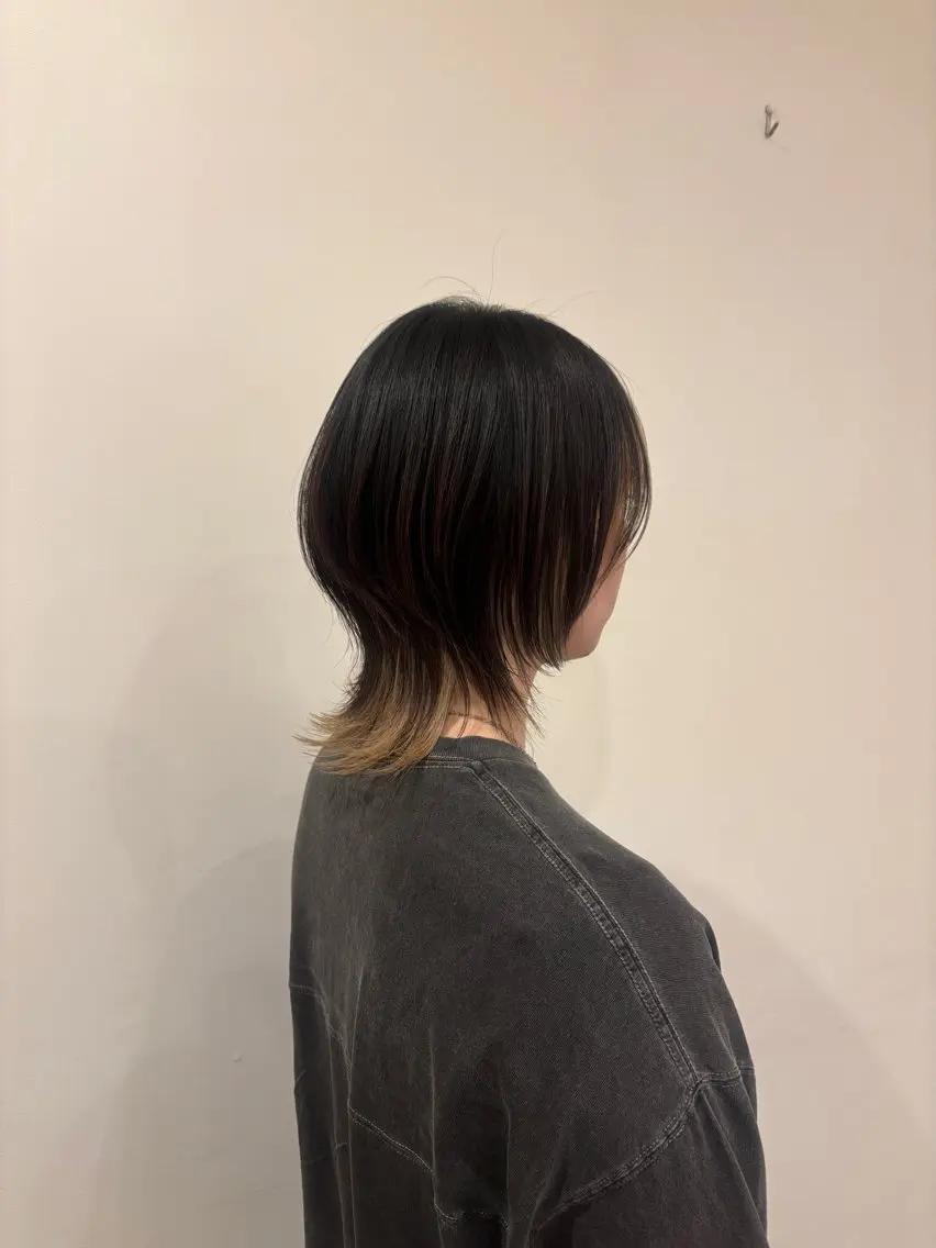 ショート ボブ ウルフカット タカハシ ノドカのヘアスタイル
