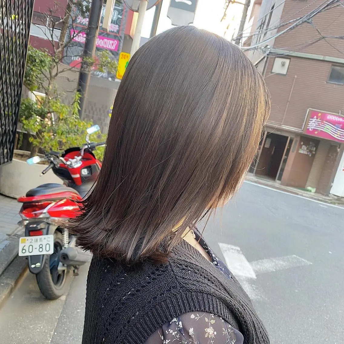 ミディアム 切りっぱなしボブ ボブ 髪質改善 髪質改善特化 安東駿介のヘアスタイル