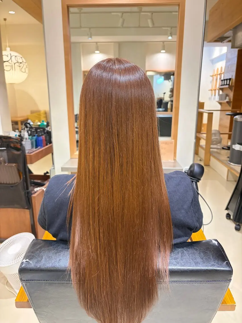 美容液カラー+コアミートリートメントの写真
