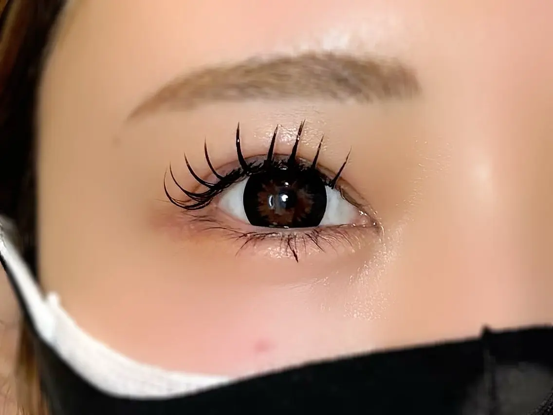LEDエクステ♥️フラットラッシュ140本👀初回オフorアイシャンプー無料♥️カラーエク、下エク追加可能♥️の写真