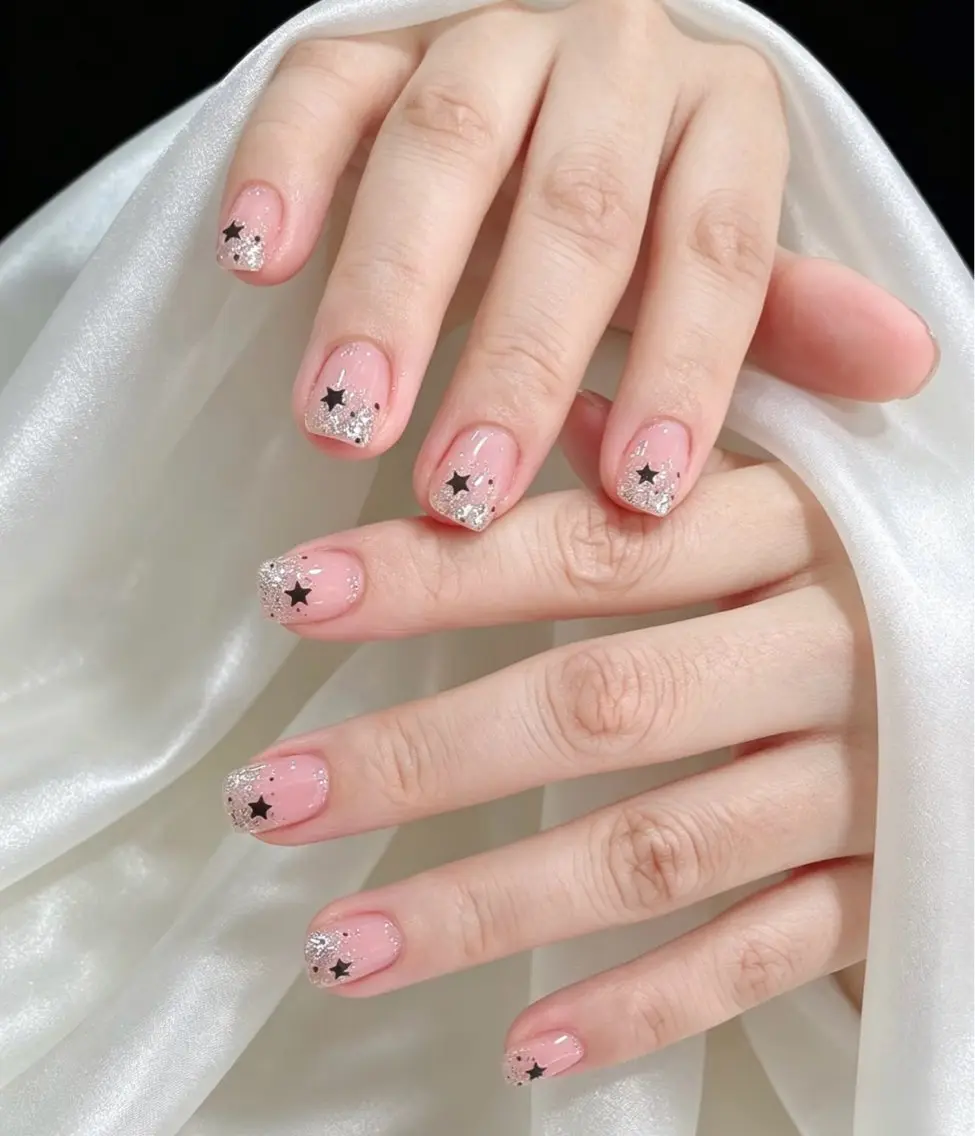 ネイル ハンドネイル H3 Nail Tsuki🦋💙のネイルデザイン