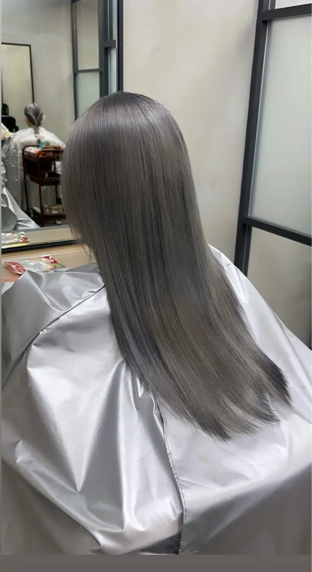 カラー 今井 花音のヘアスタイル