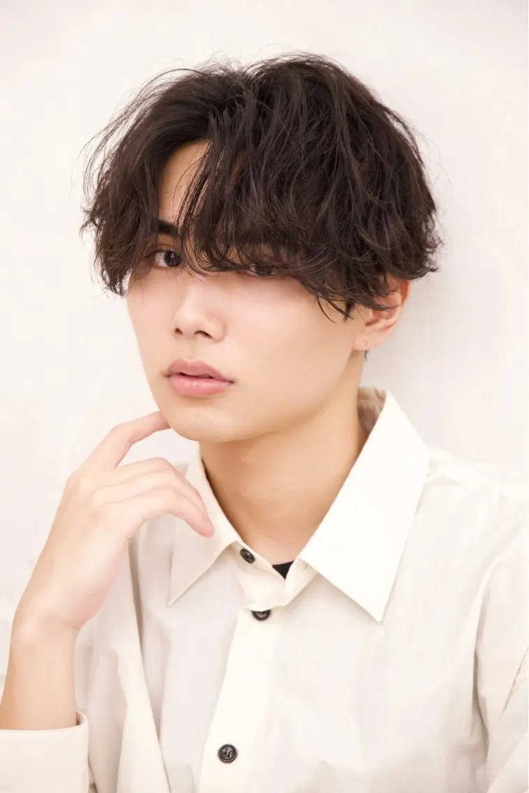 メンズ フェザーパーマ メンズパーマ カット パーマ 【公式】Men's salonLUCEYのヘアスタイル