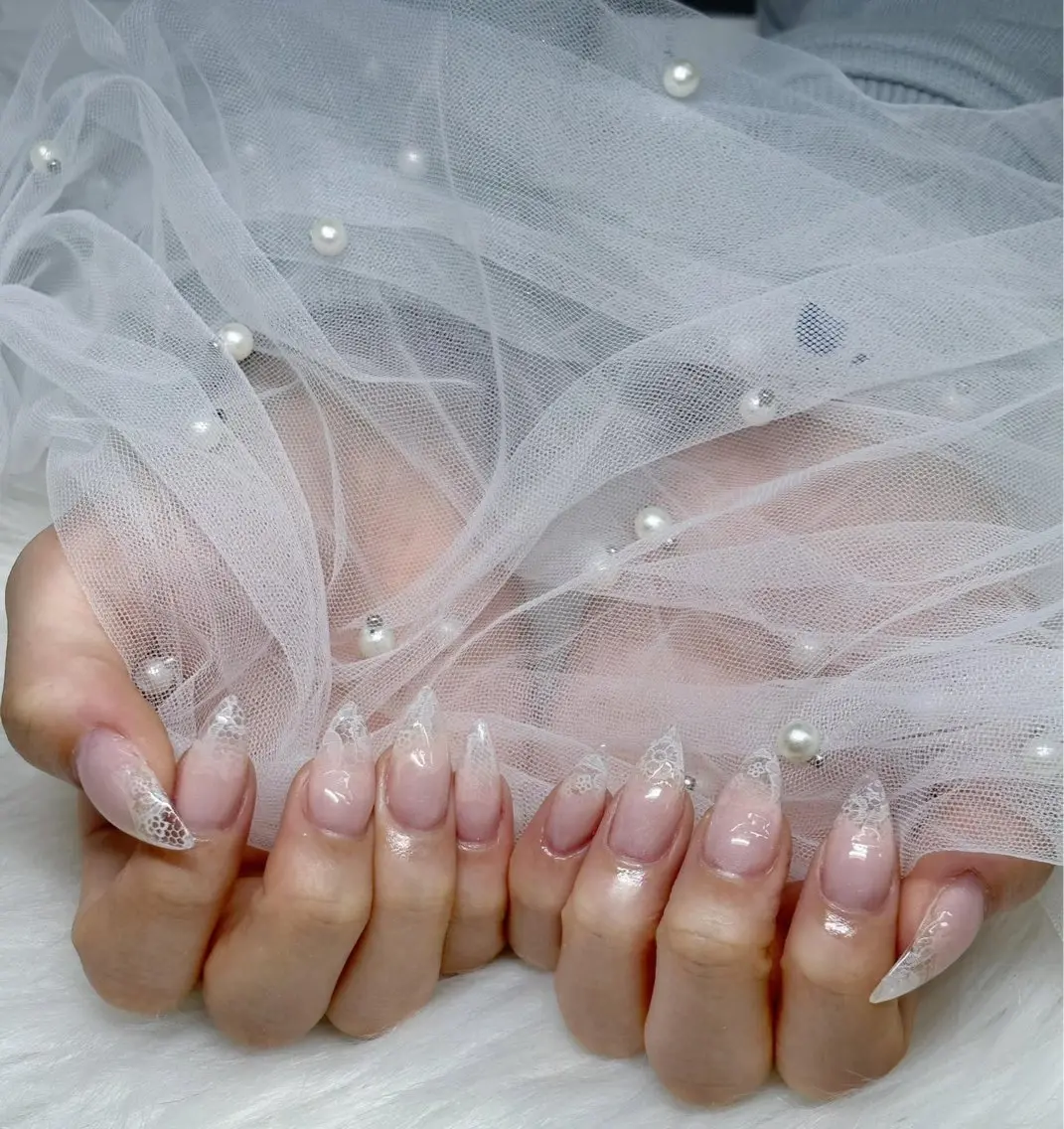 ネイル 韓国ネイル マグネットネイル 持ち込み Dyo Nail_Royalのネイルデザイン