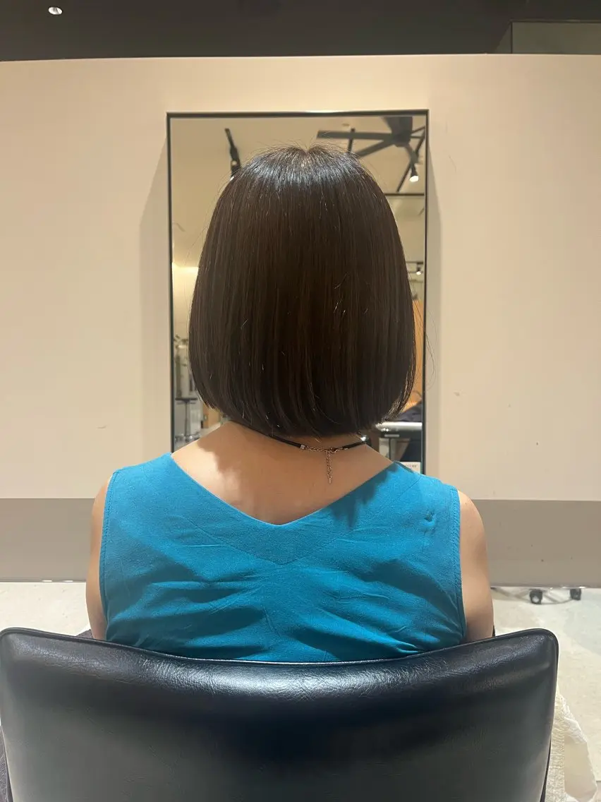 ショート ボブ ブリーチ/ ダブルカラー/ツバキのヘアスタイル