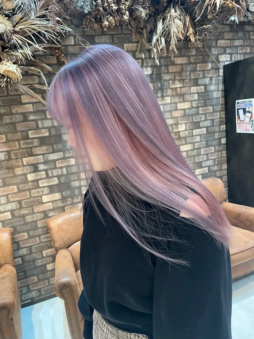ロング ヘアカラー ブリーチ特化🎖️ピ ンクカラー高橋さやかのヘアスタイル