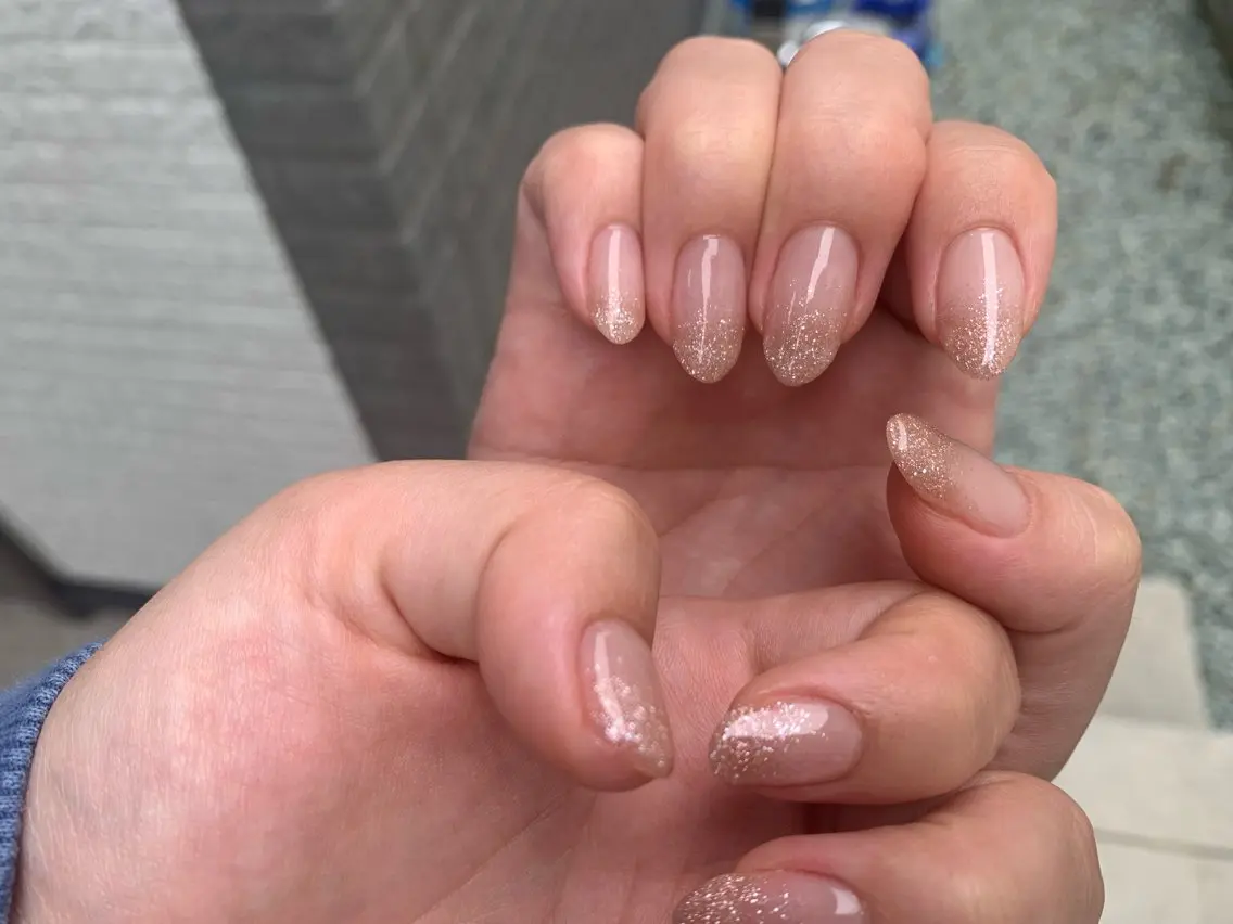 ネイル ハンドネイル 芳賀 暦美のネイルデザイン