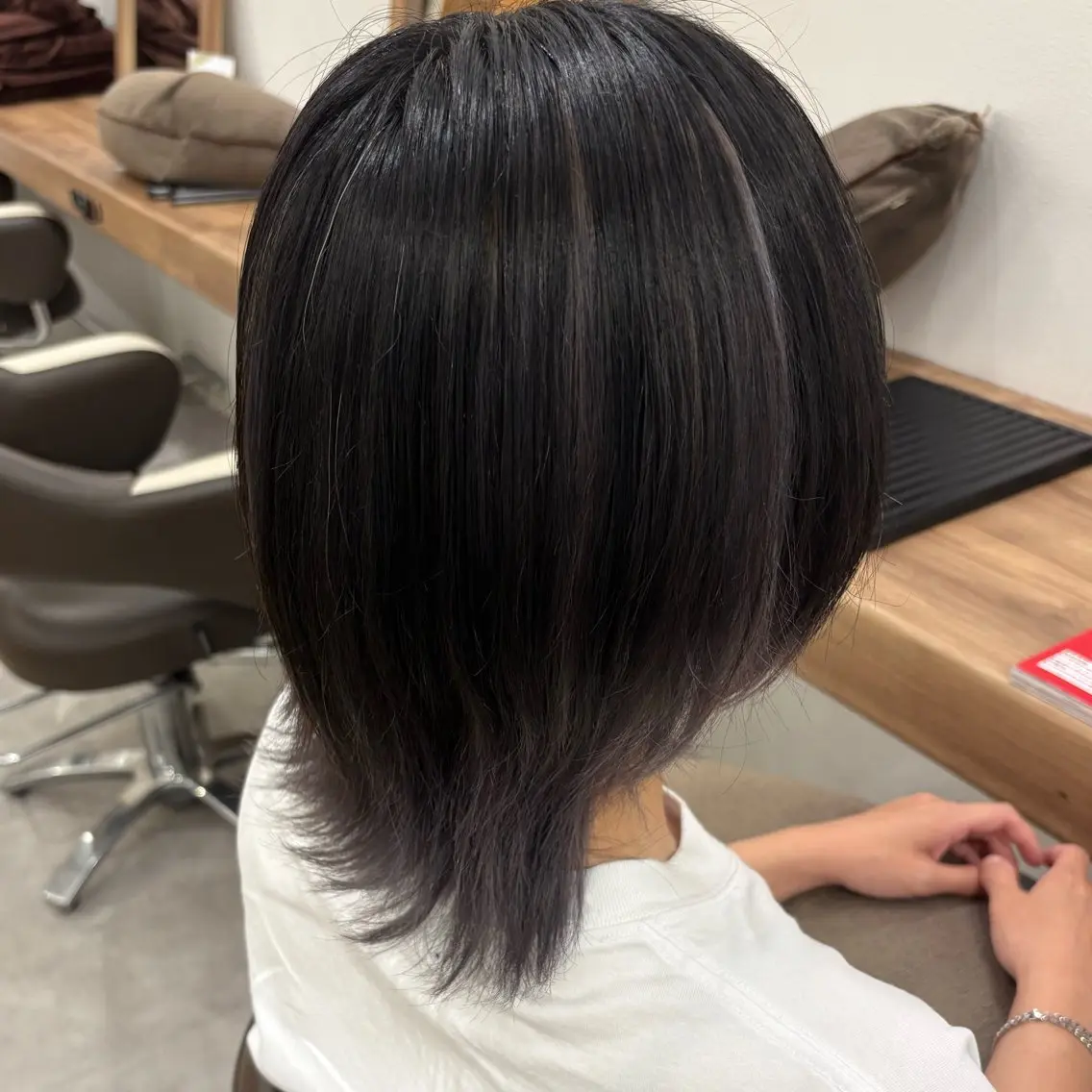 🎨部分ブリーチ+カラー+クイックトリートメント(インナー、イヤリング、エンド)🎨の写真