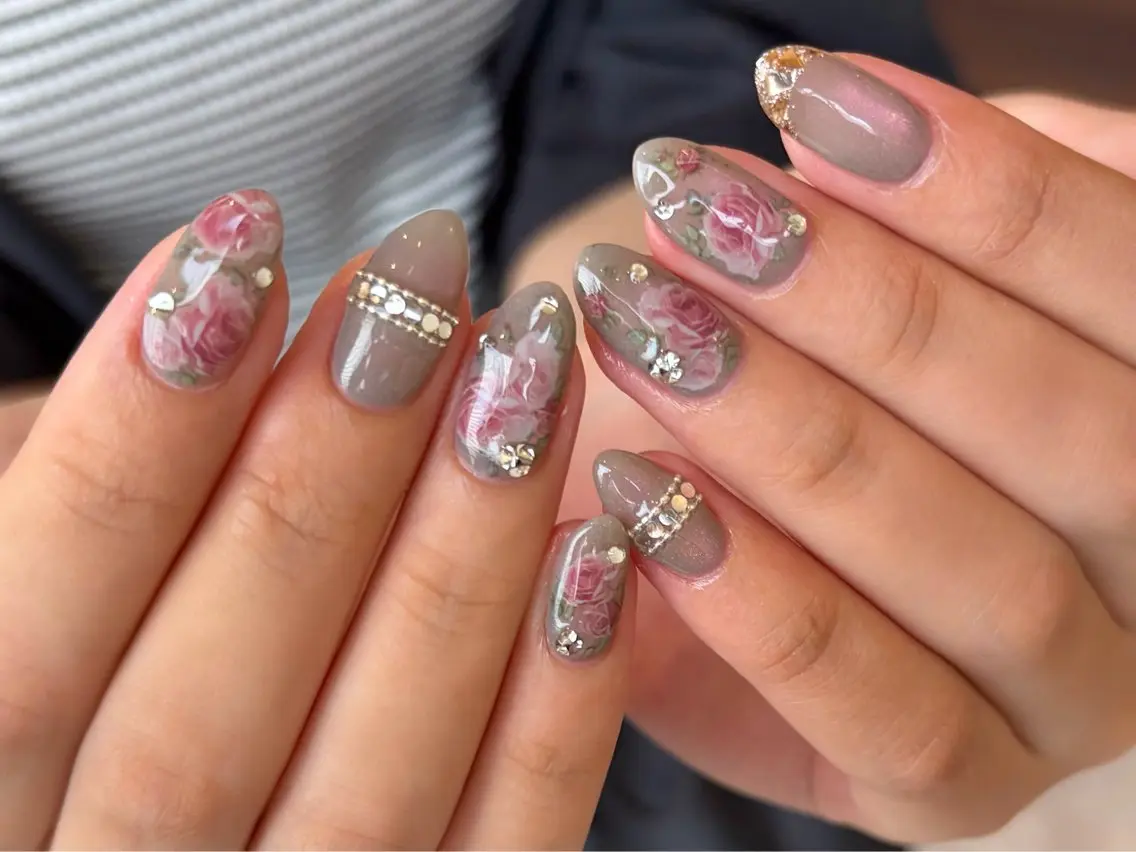 ネイル ハンドネイル Ravi【胡町】 伊藤のネイルデザイン