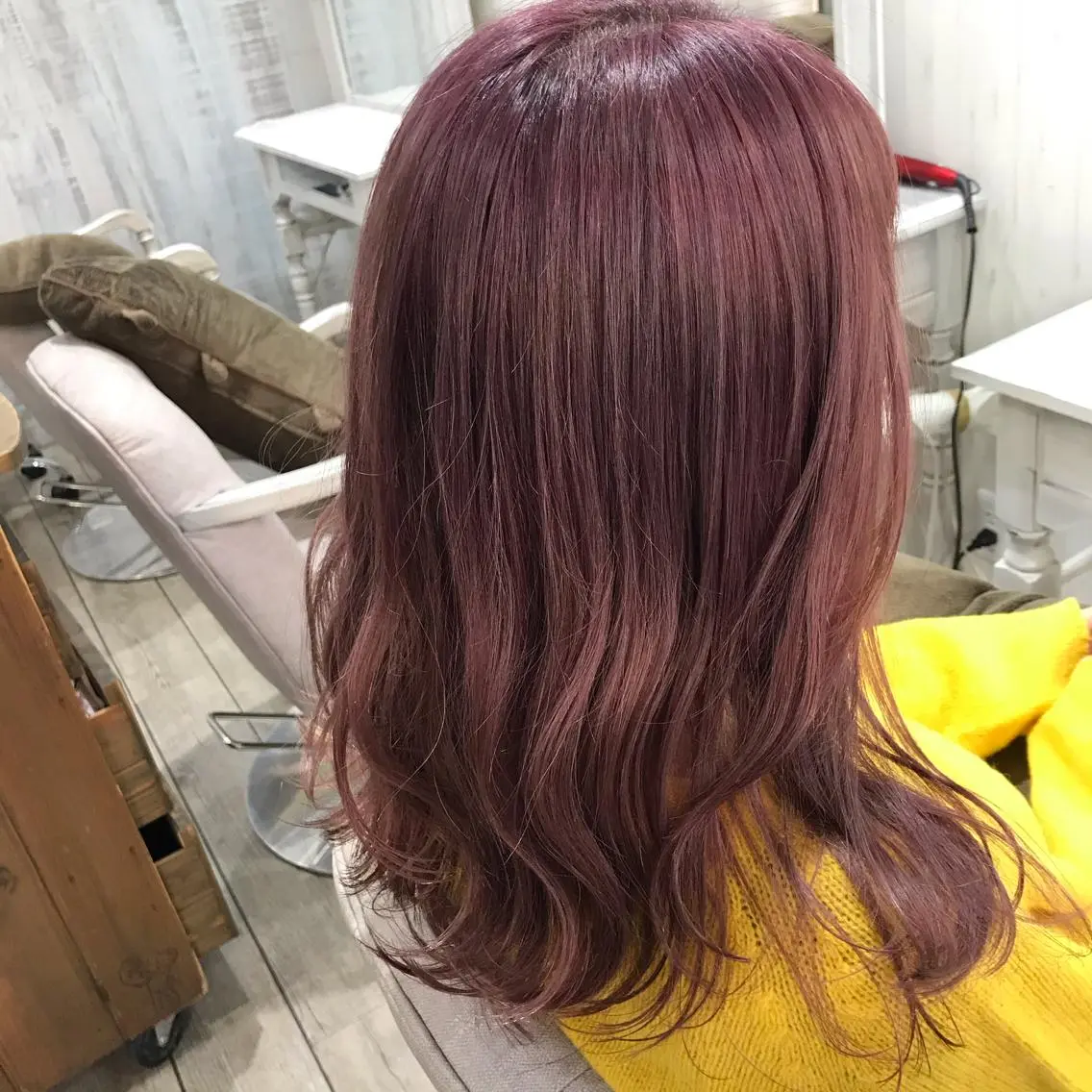 セミロング ネモトメイナ🌿 今月末で退職しますのヘアスタイル