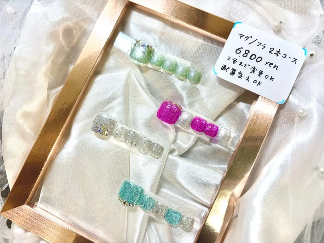 ネイル Queennail 北堀江megumiのネイルデザイン