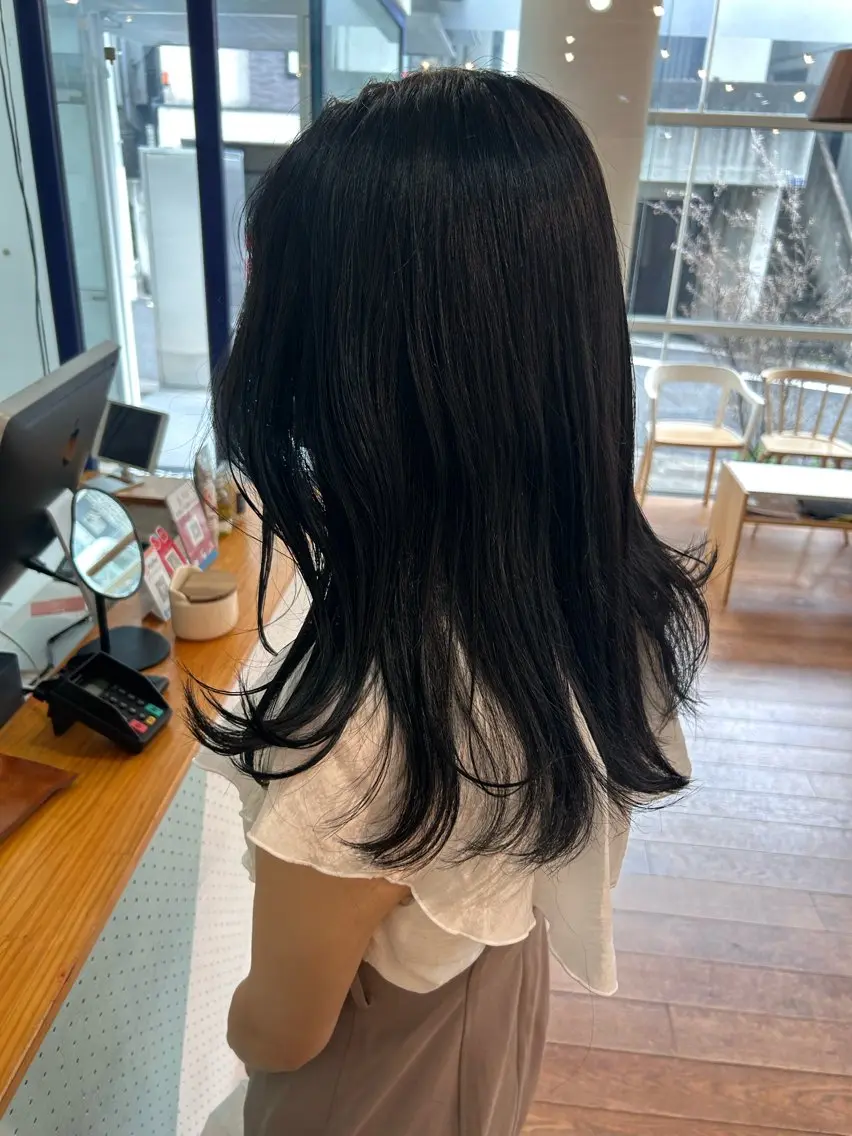 カラー かがやしづ ⭐️カラーモデルのヘアスタイル