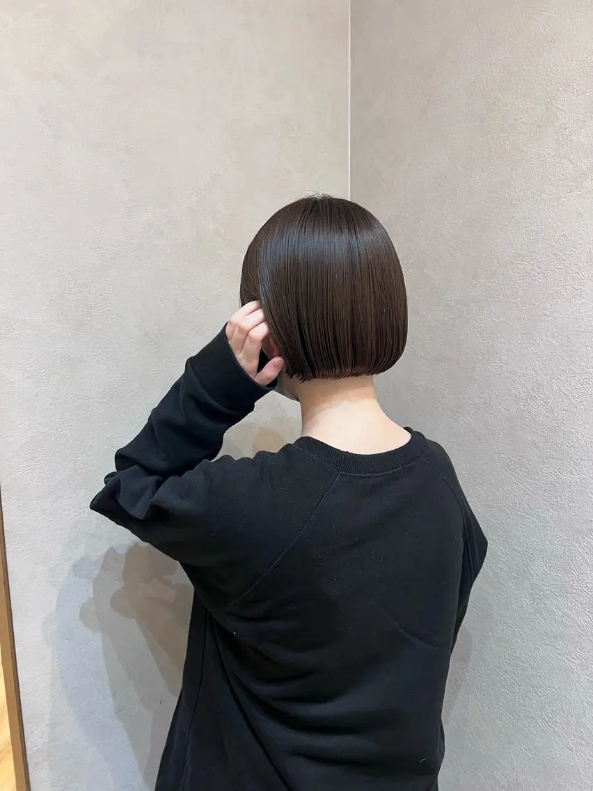 ショート カラー ボブ カット ヘアカラー "今"だけでない美髪 KOTOMIのヘアスタイル