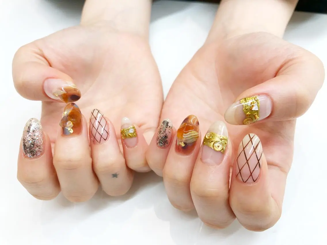 ネイル アートネイル ニュアンスネイル NAILSALON RuINのネイルデザイン