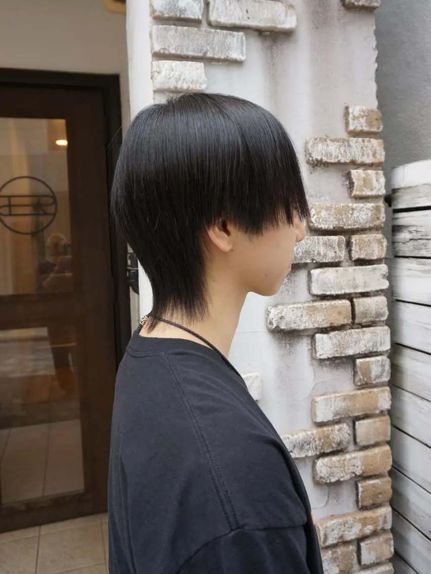 ショート パーマ メンズ メンズブリーチ フェザーパーマ メンズハイライト メンズハイトーン メンズパーマ カット パーマ 縮毛矯正 メンズハイトーン/ ブリーチ💫荒木海星のヘアスタイル