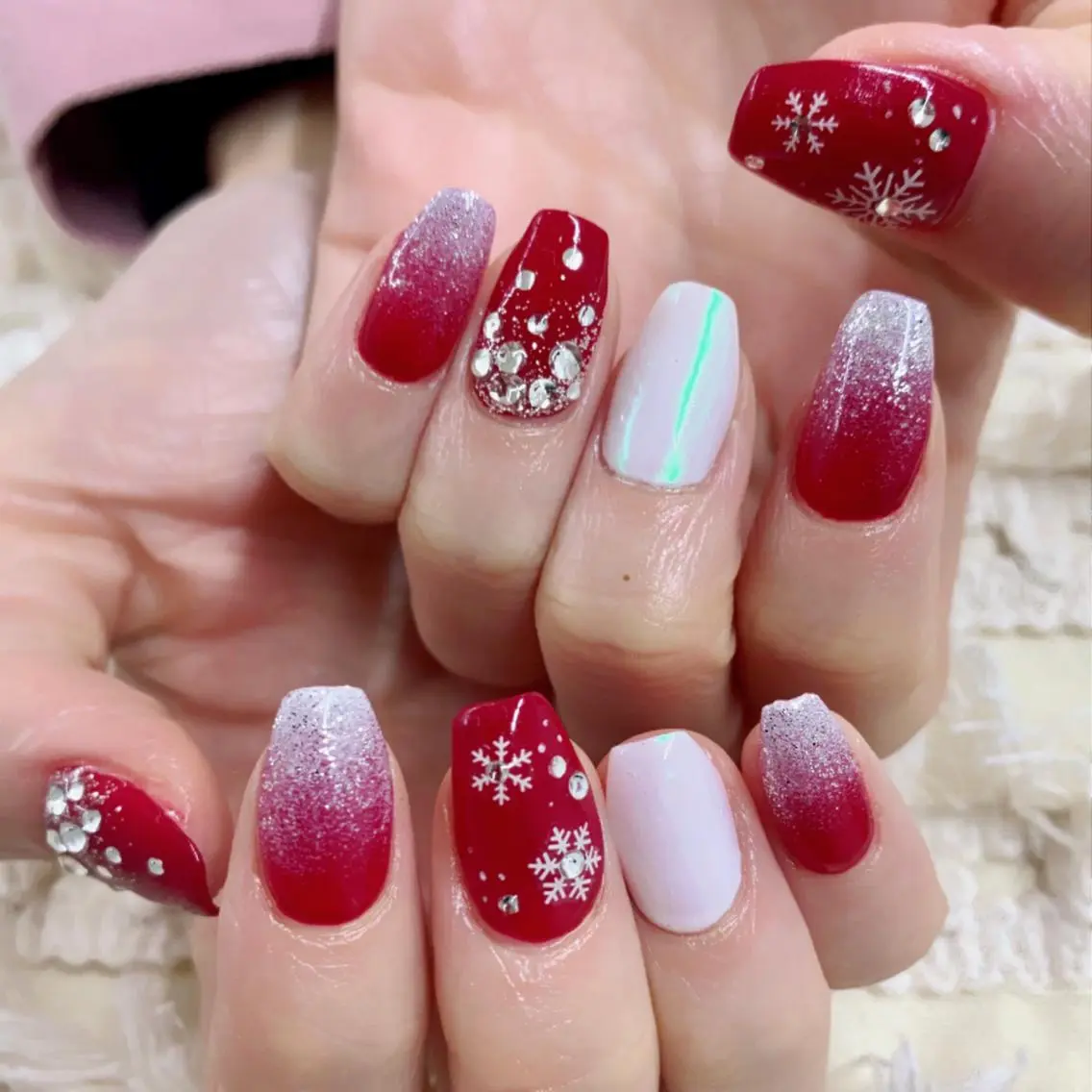 ネイル 冬ネイル クリスマス ハンドネイル MAYME TAMAKIのネイルデザイン