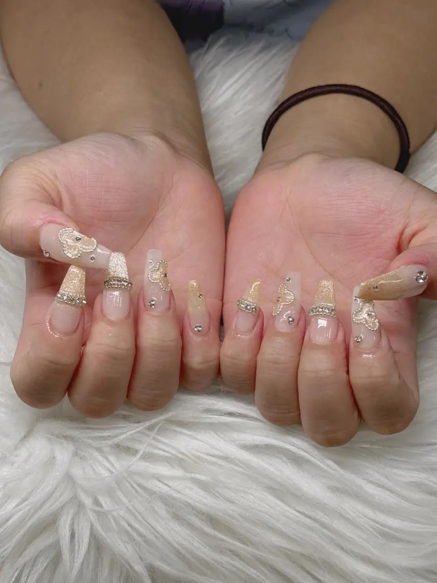 ネイル Lee Nailsのネイルデザイン