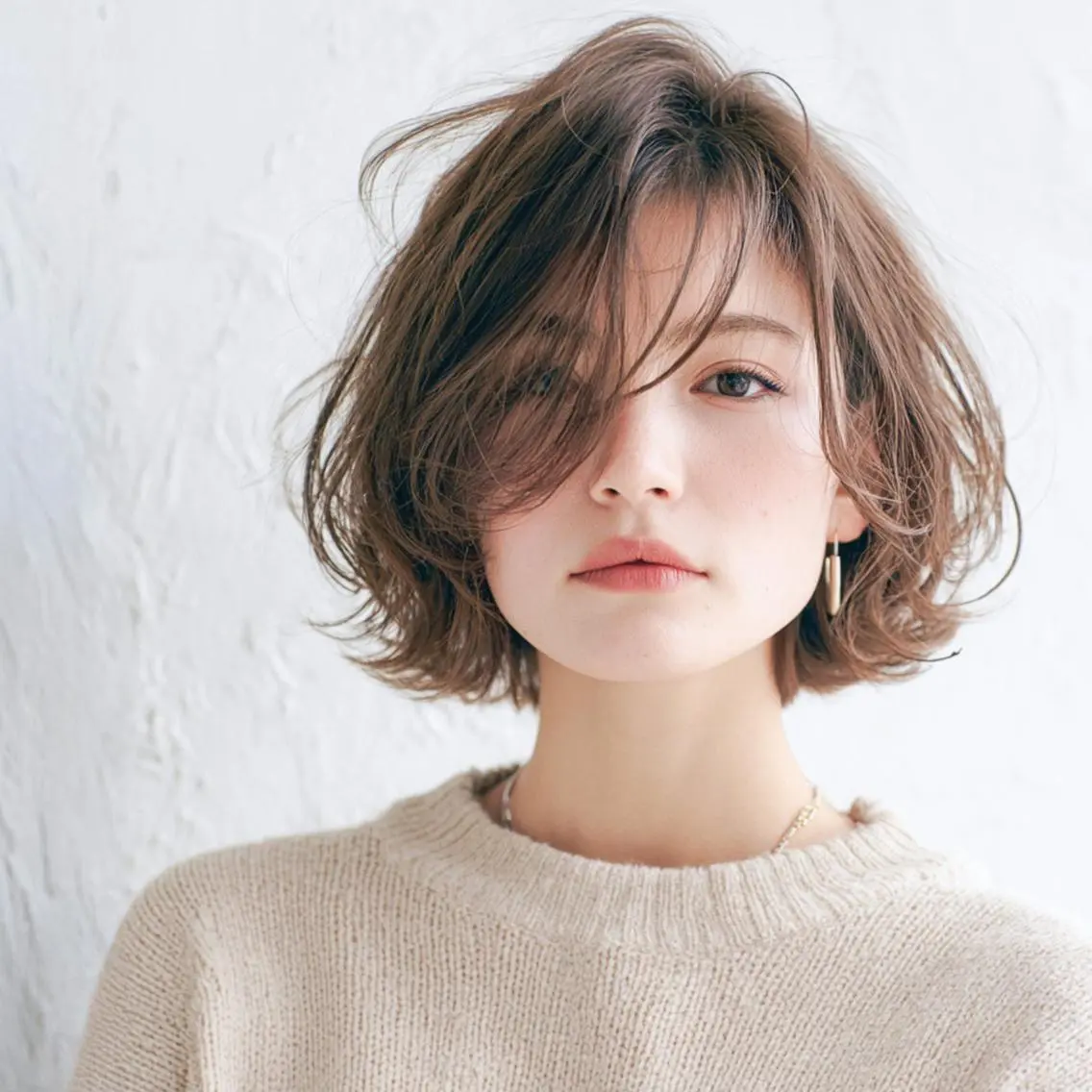 ショート カラー SOURCE枚方🫧 透明感カラー/ケアのヘアスタイル
