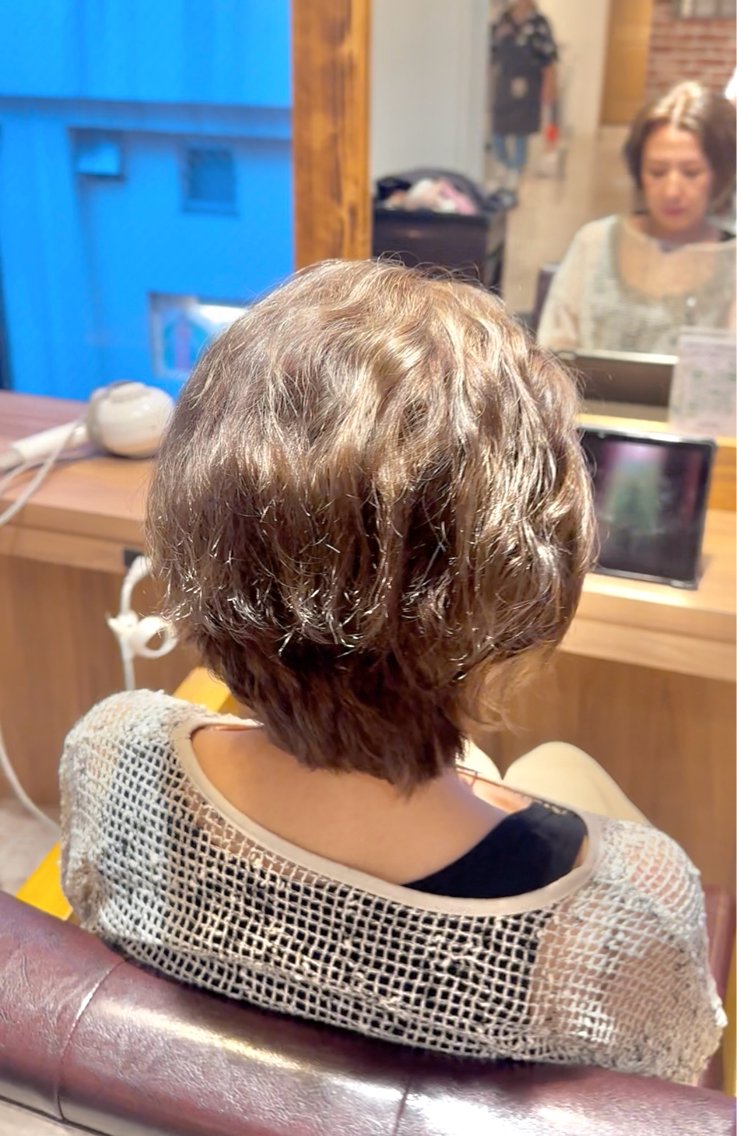 カラー ハイライトカラー カイン トゥゾーのヘアスタイル