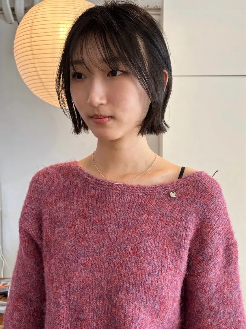 ショート ボブレイヤー ボブ レイヤーカット 小顔カット カット ヘアカラー トリートメント 🍑透明感hair ・NENE🍑のヘアスタイル