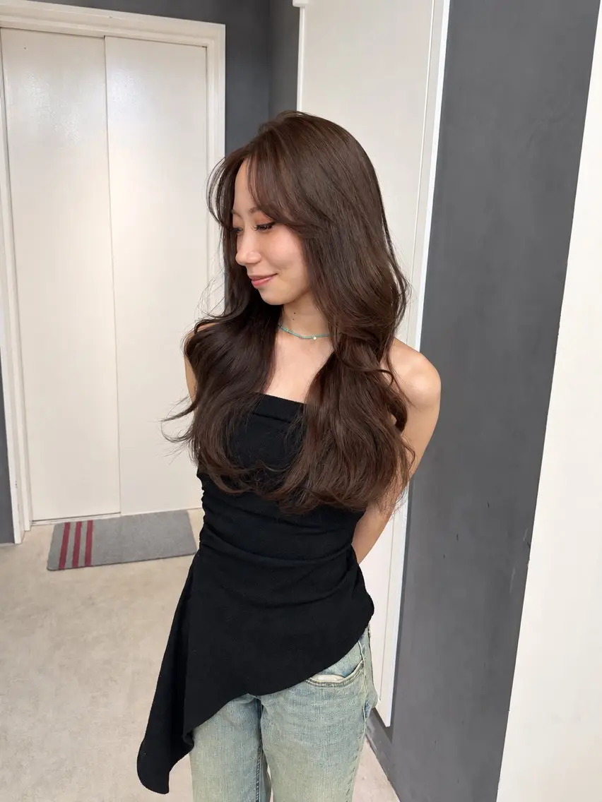 ロング カラー ブラウンカラー オリーブブラウン 韓国風ヘア レイヤーカット カット ヘアカラー トリートメント 縮毛矯正/艶髪/透明 感カラー/NENEのヘアスタイル