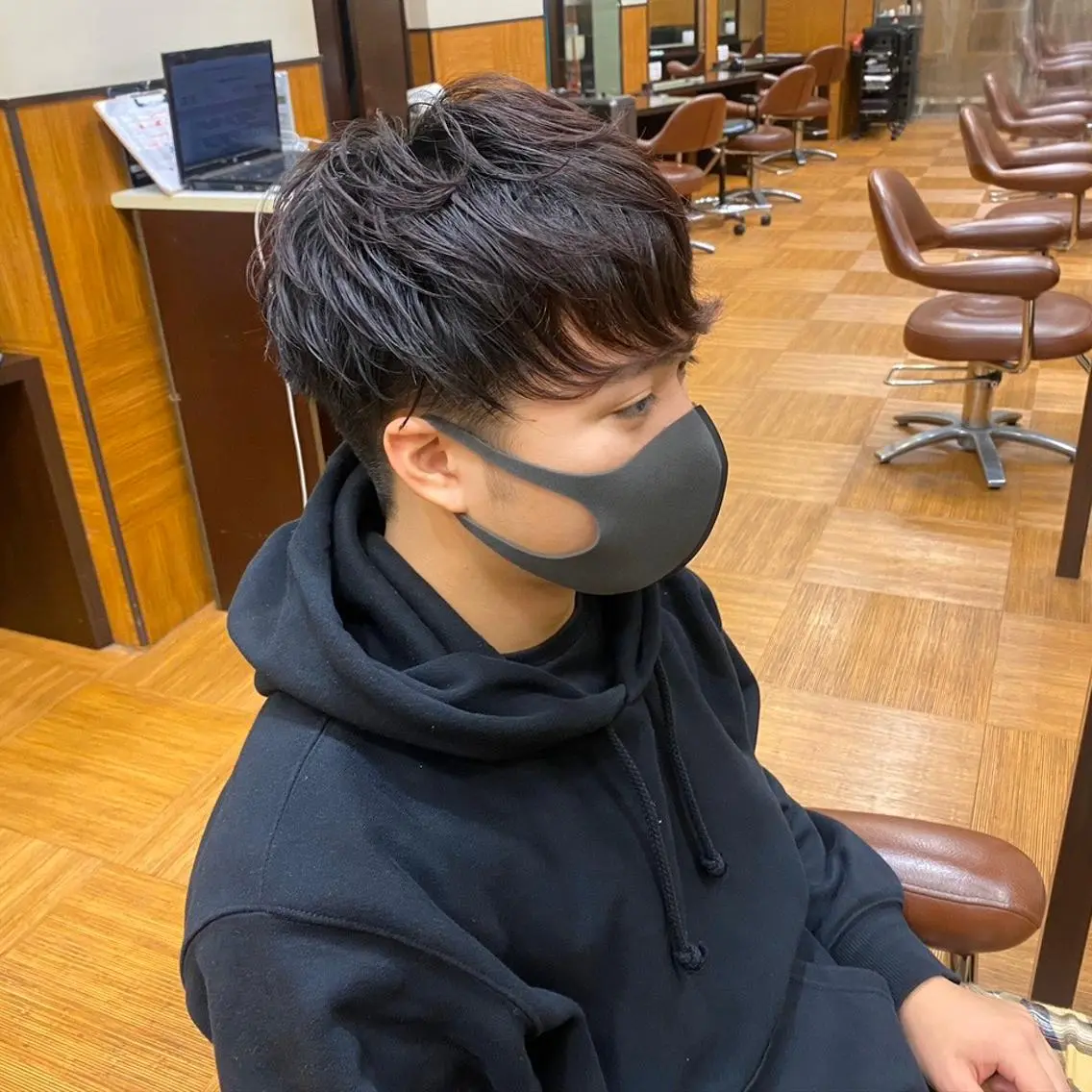 パーマ メンズ 羽石 理江のヘアスタイル