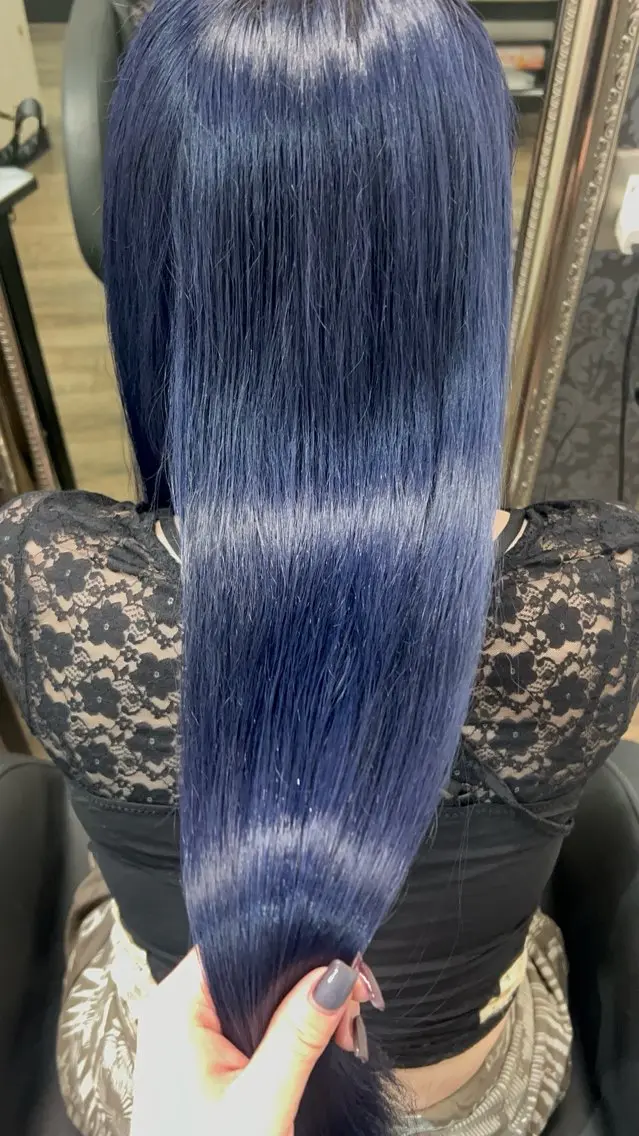 ロング カラー 佐原 恵利香のヘアスタイル