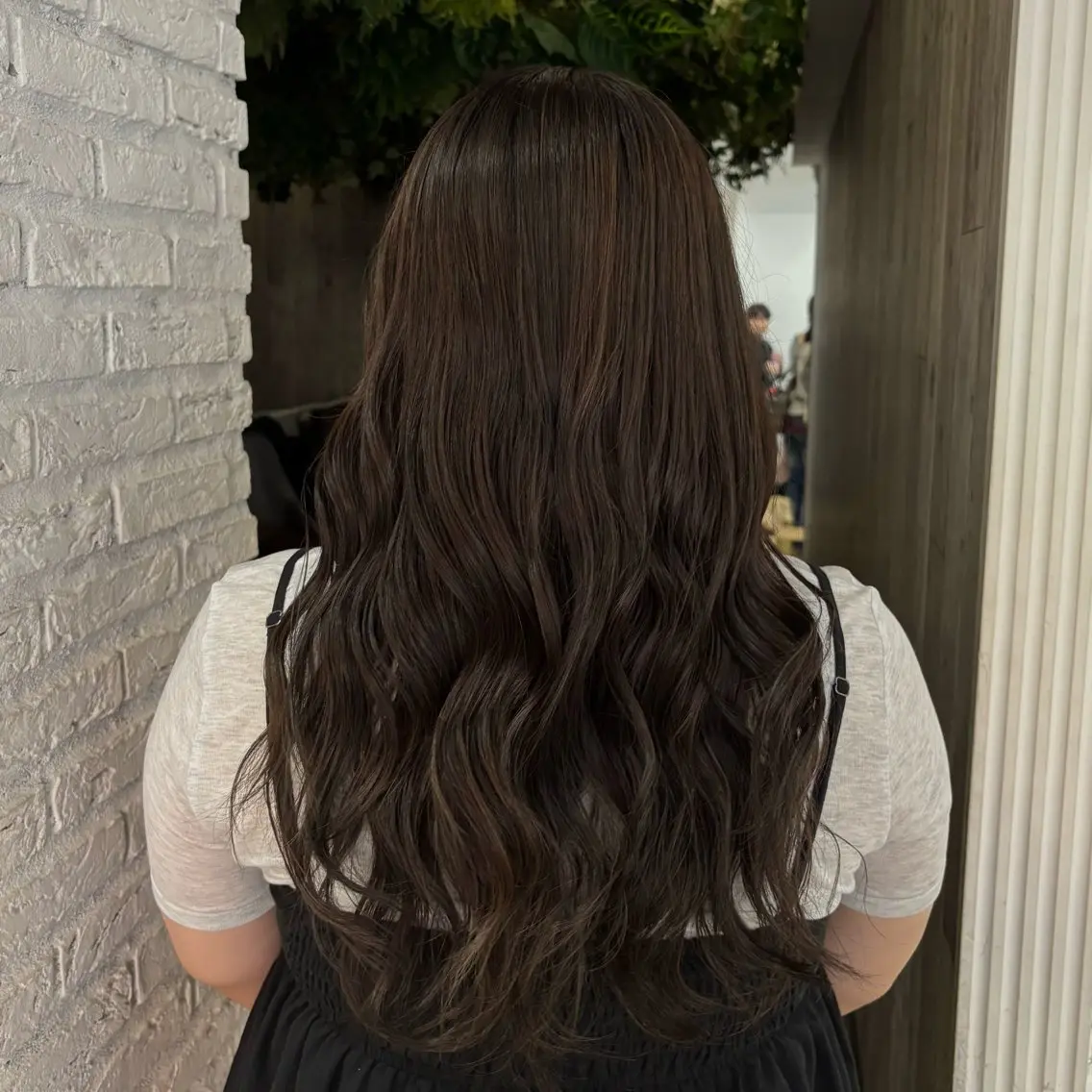 ロング カラー ヘアカラー 濱田 真尋のヘアスタイル