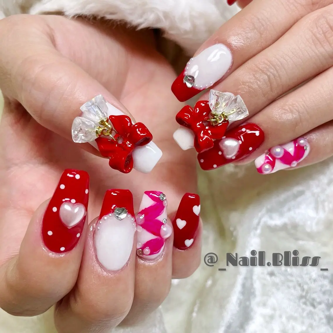 ネイル ガーリー リボン ハンドネイル NAIL BLISSのネイルデザイン