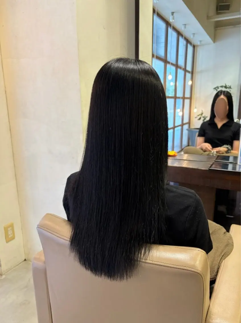 【学生応援メニュー👩🎓】ワンカラー+3685円相当のうる艶トリートメント✨✨の写真