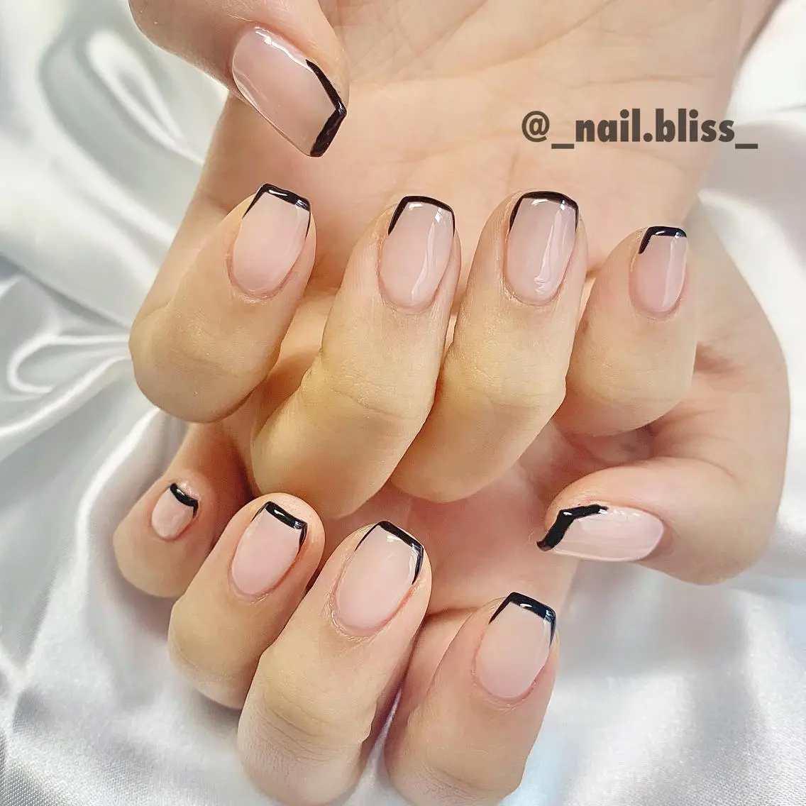 ネイル フレンチネイル シンプルネイル ハンドネイル NAIL BLISSのネイルデザイン