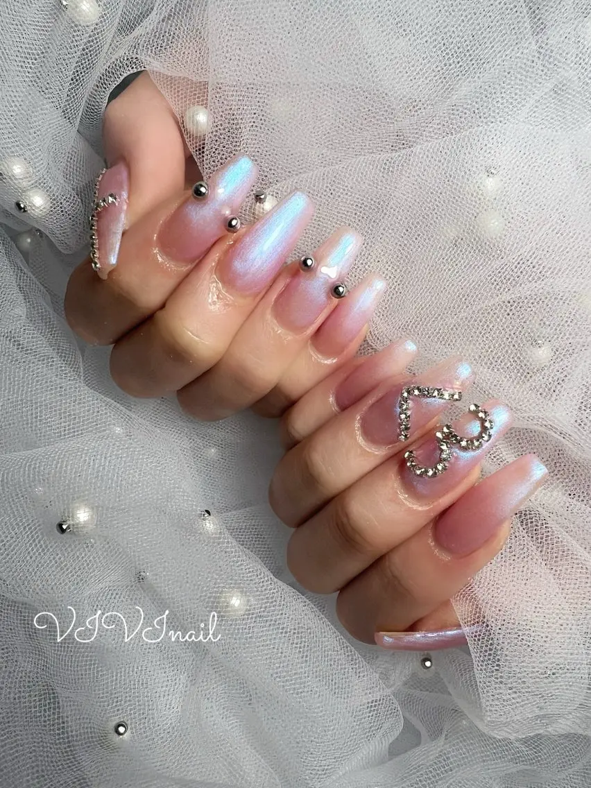 ネイル ハート ハンドネイル vivi nailのネイルデザイン
