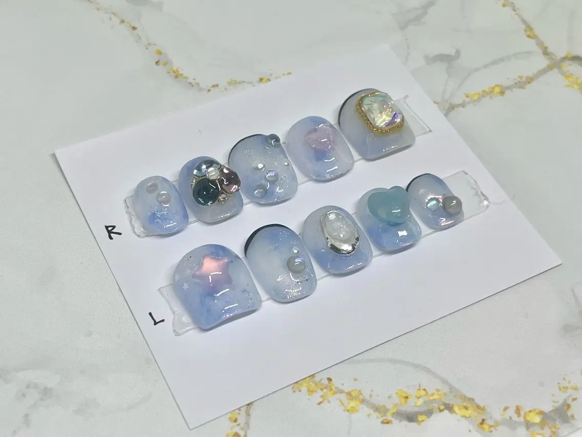 ネイル ネイルチップ Megumi Nailのネイルデザイン