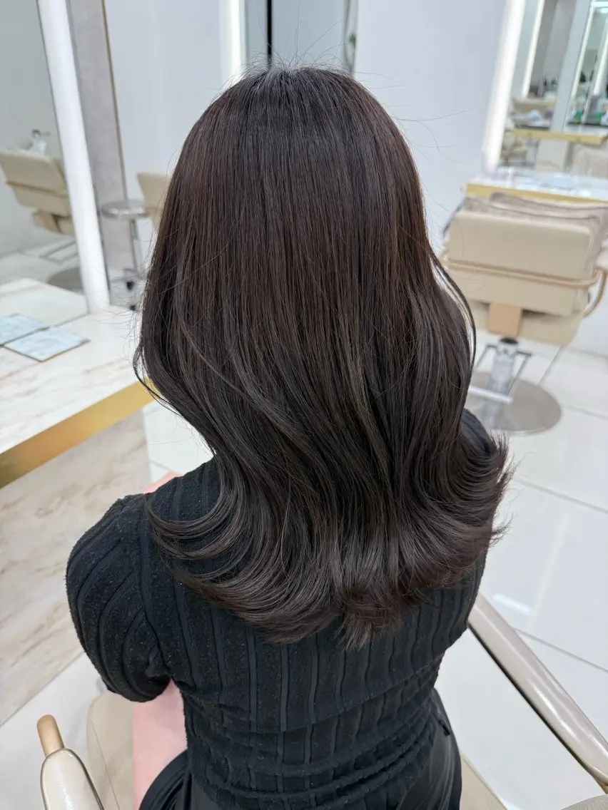 ロング カラー 名古屋/レイヤー 島原　由璃のヘアスタイル