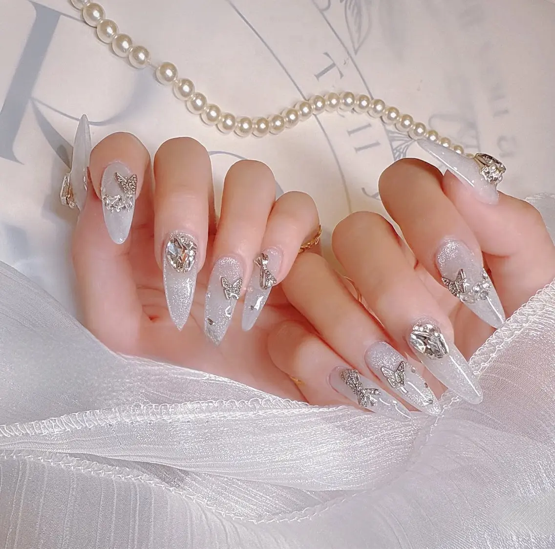 ネイル フレンチネイル キラキラネイル マグネットネイル ミラーネイル ニュアンスネイル MeiMei Nail モデル募集のネイルデザイン