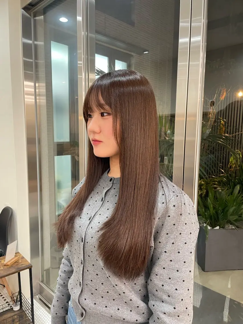 ミディアム レイヤーカット 🌱 はるかのヘアスタイル