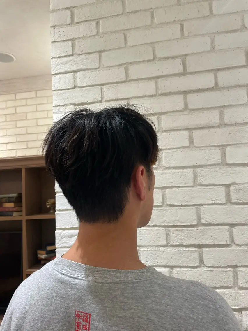 メンズ シモカワ マシロのヘアスタイル