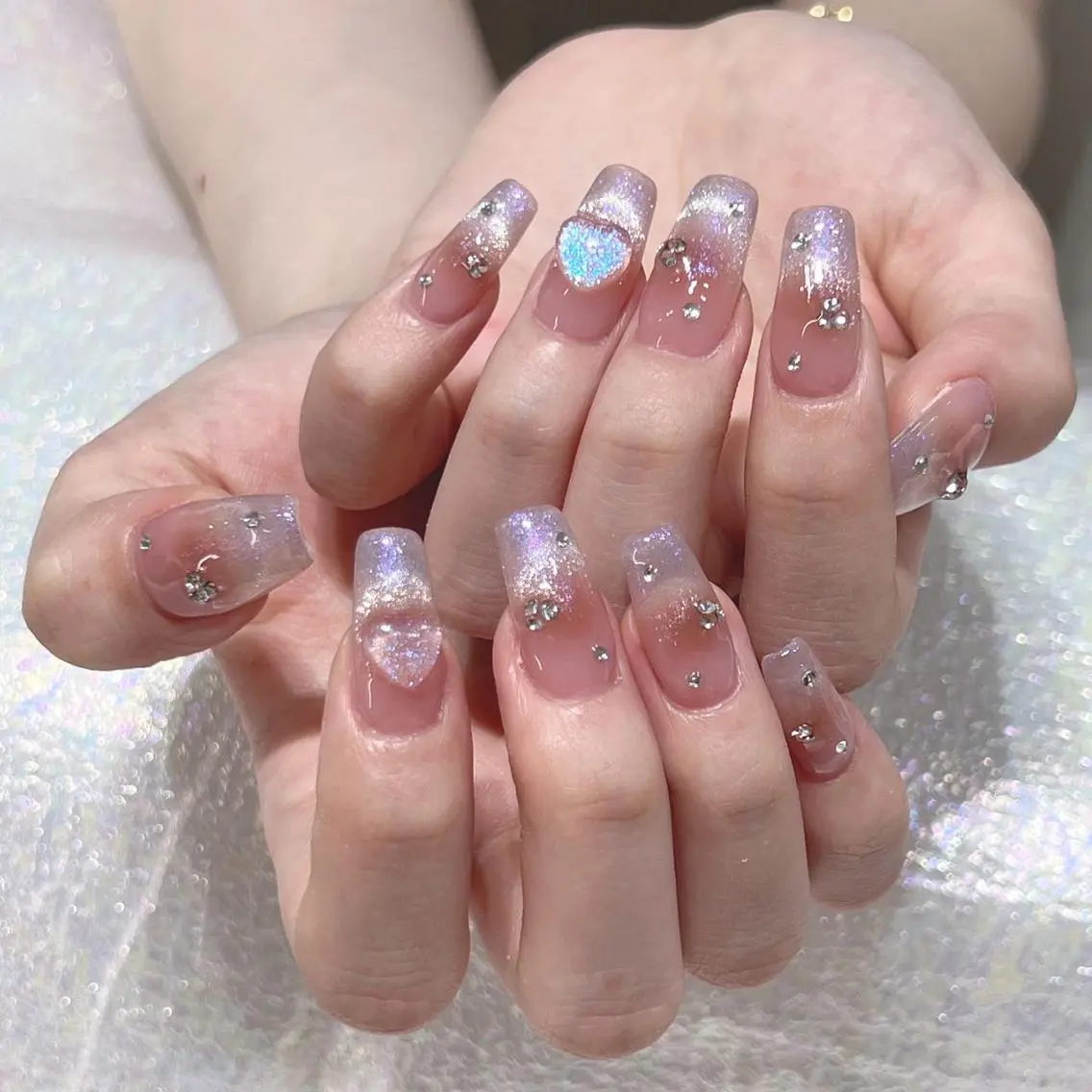 ネイル アートネイル 長さ出し ネイルチップ Queen‘s なんのネイルデザイン