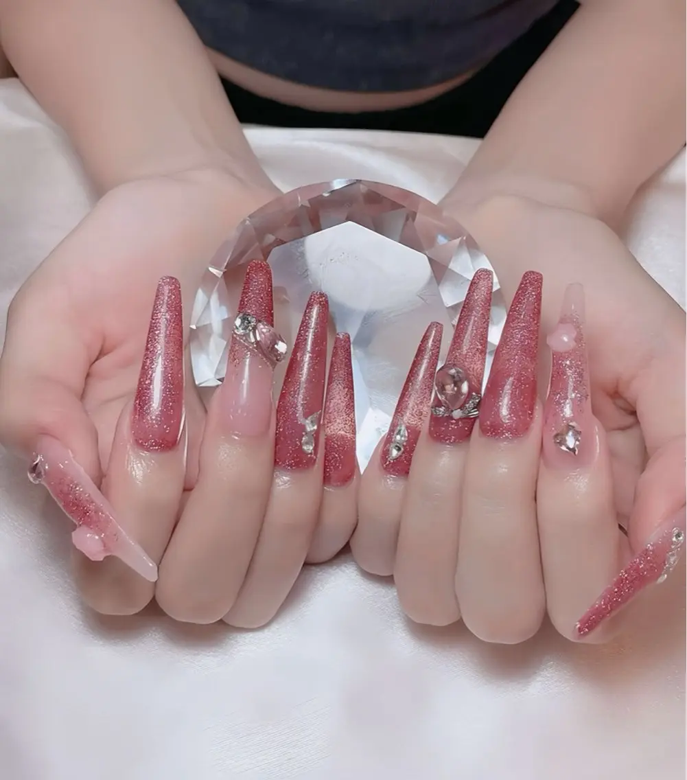 ネイル オーロラネイル チークネイル 桜ネイル クリアネイル ドット ハンドネイル Rin Nail 新大久保店のネイルデザイン