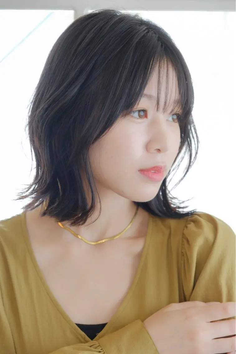 ミディアム 切りっぱなしボブ ボブレイヤー ボブ 髪質改善 韓国風ヘア 関川 翔太のヘアスタイル